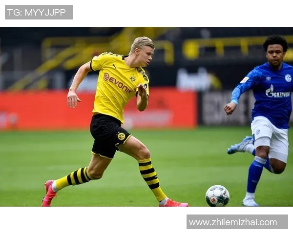 足球明星街头尬舞引发热潮球迷狂欢尽享精彩瞬间 足球明星街头尬舞引发热潮球迷狂欢尽享精彩瞬间